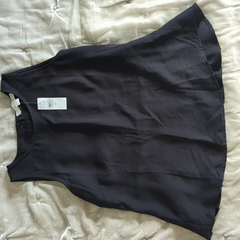 LOFT Black Ruffle back top